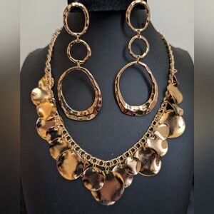 #29. Gold Tone Disc Necklace and Earrings Set -